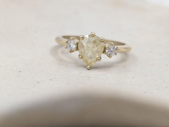 Bespoke | Yellow diamond trilogy engagement ring