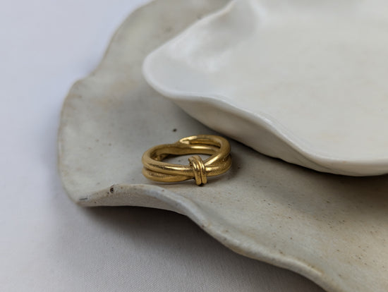 The Knot Ring | 18k Gold Plated