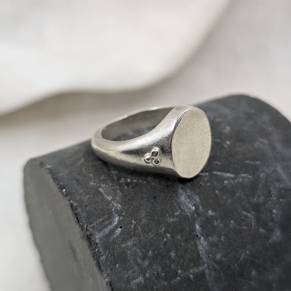 Mens Traditional Oval Signet ring - MILLY MAUNDER