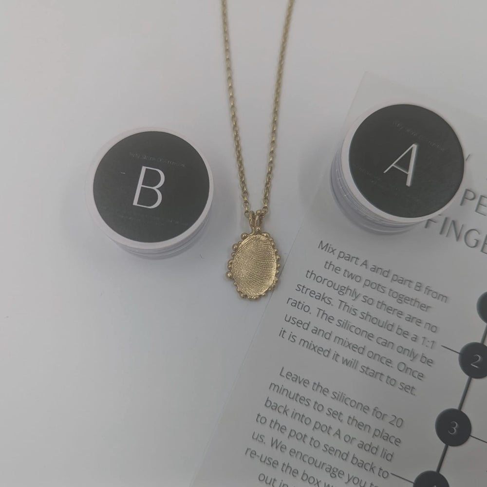 Fingerprint Disc Pendant | 9ct Yellow Gold - MILLY MAUNDER