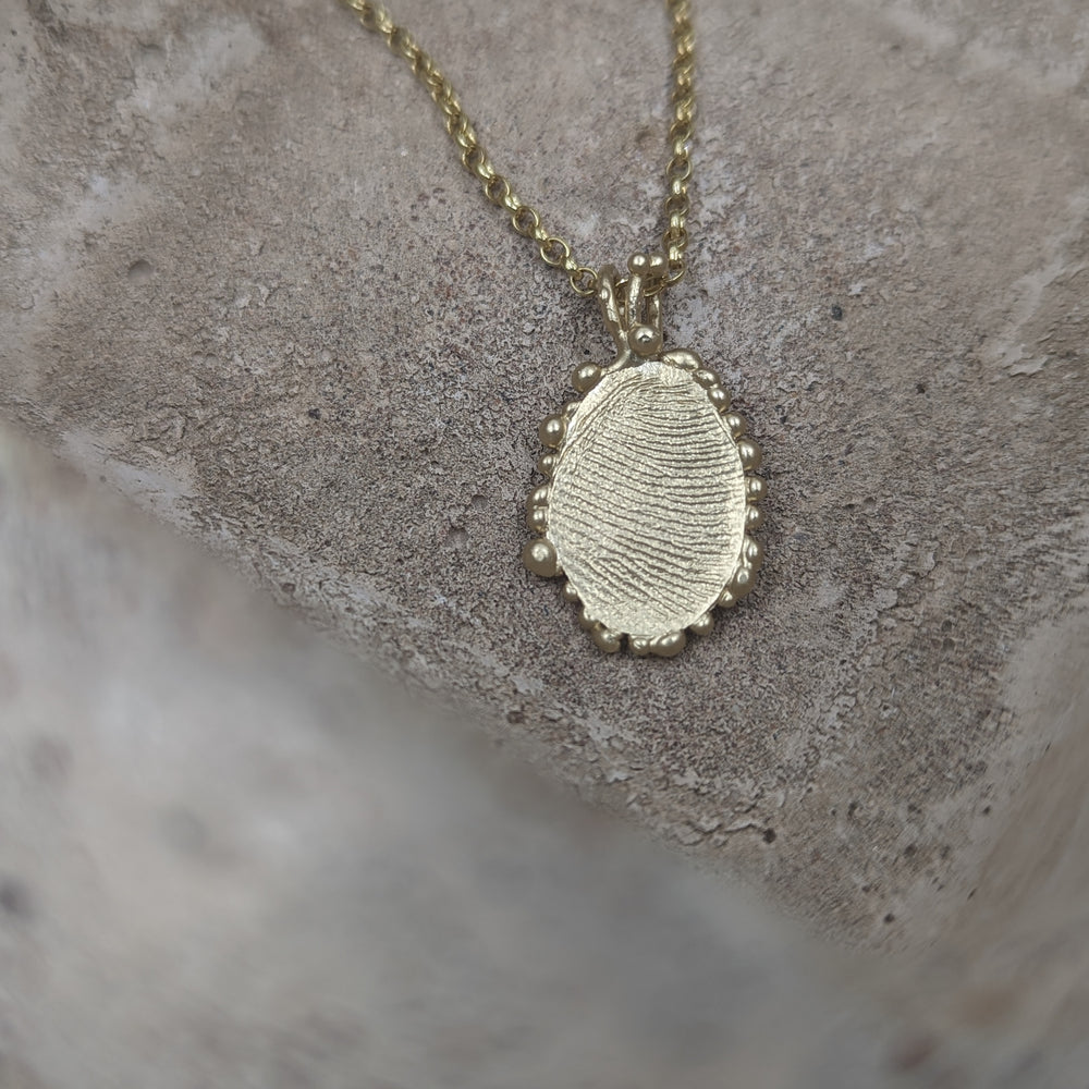 Fingerprint Disc Pendant | 9ct Yellow Gold - MILLY MAUNDER