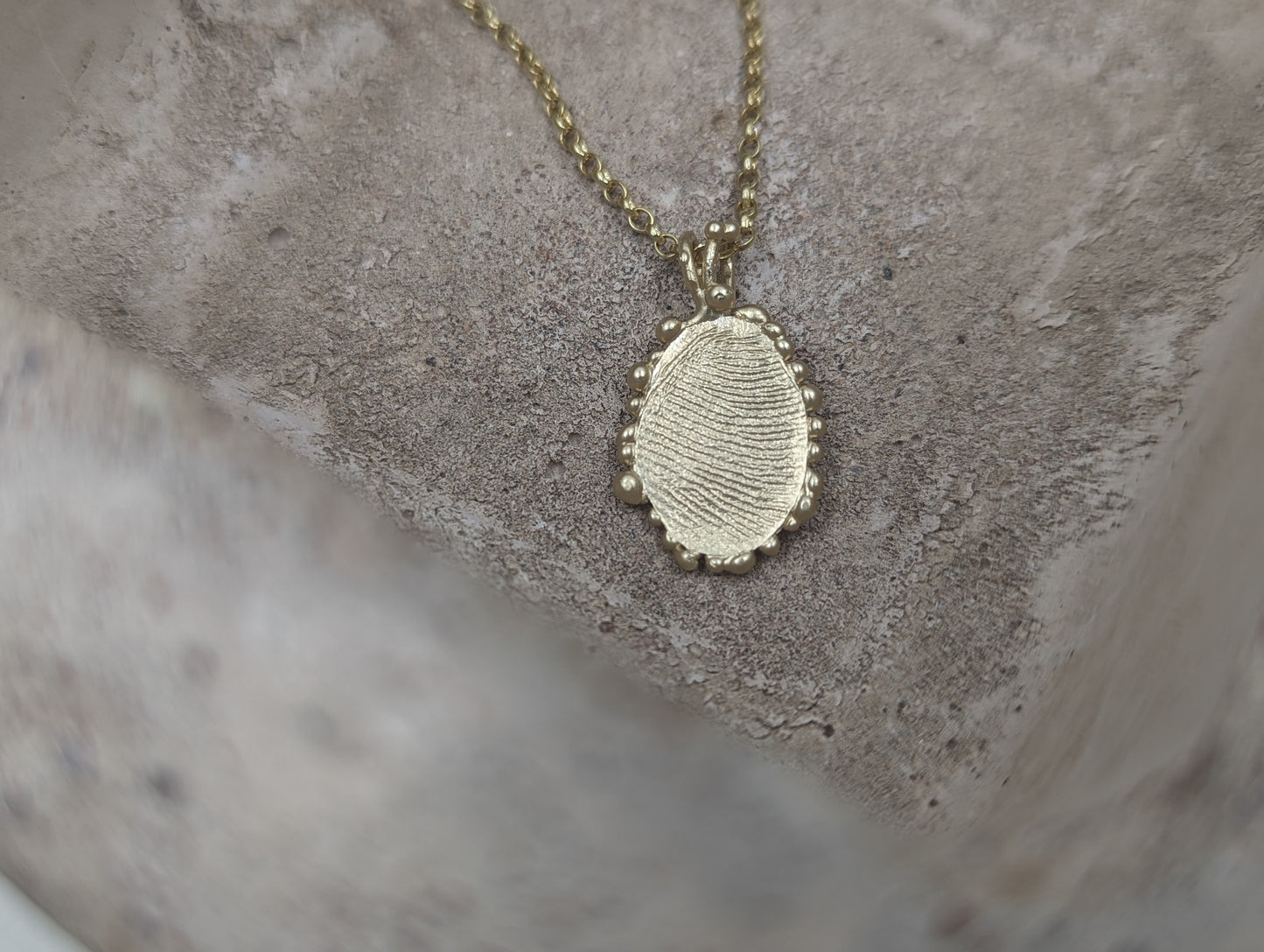 Fingerprint Disc Pendant | 9ct Yellow Gold - MILLY MAUNDER