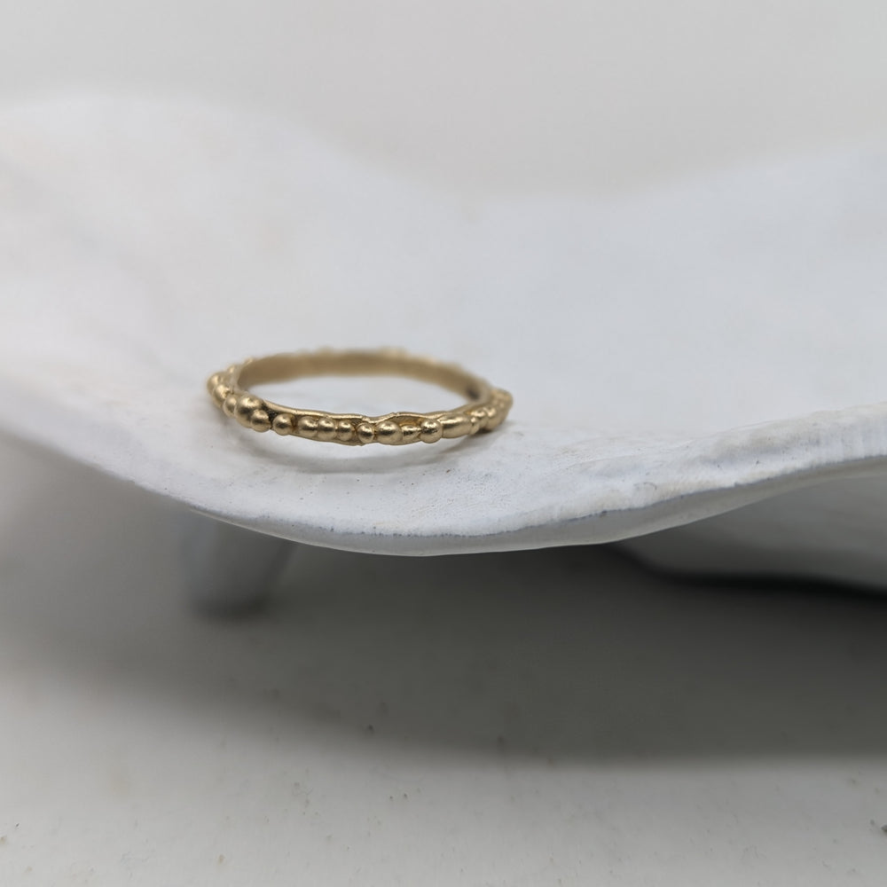Beaded Wedding band | 9k Yellow Gold - MILLY MAUNDER