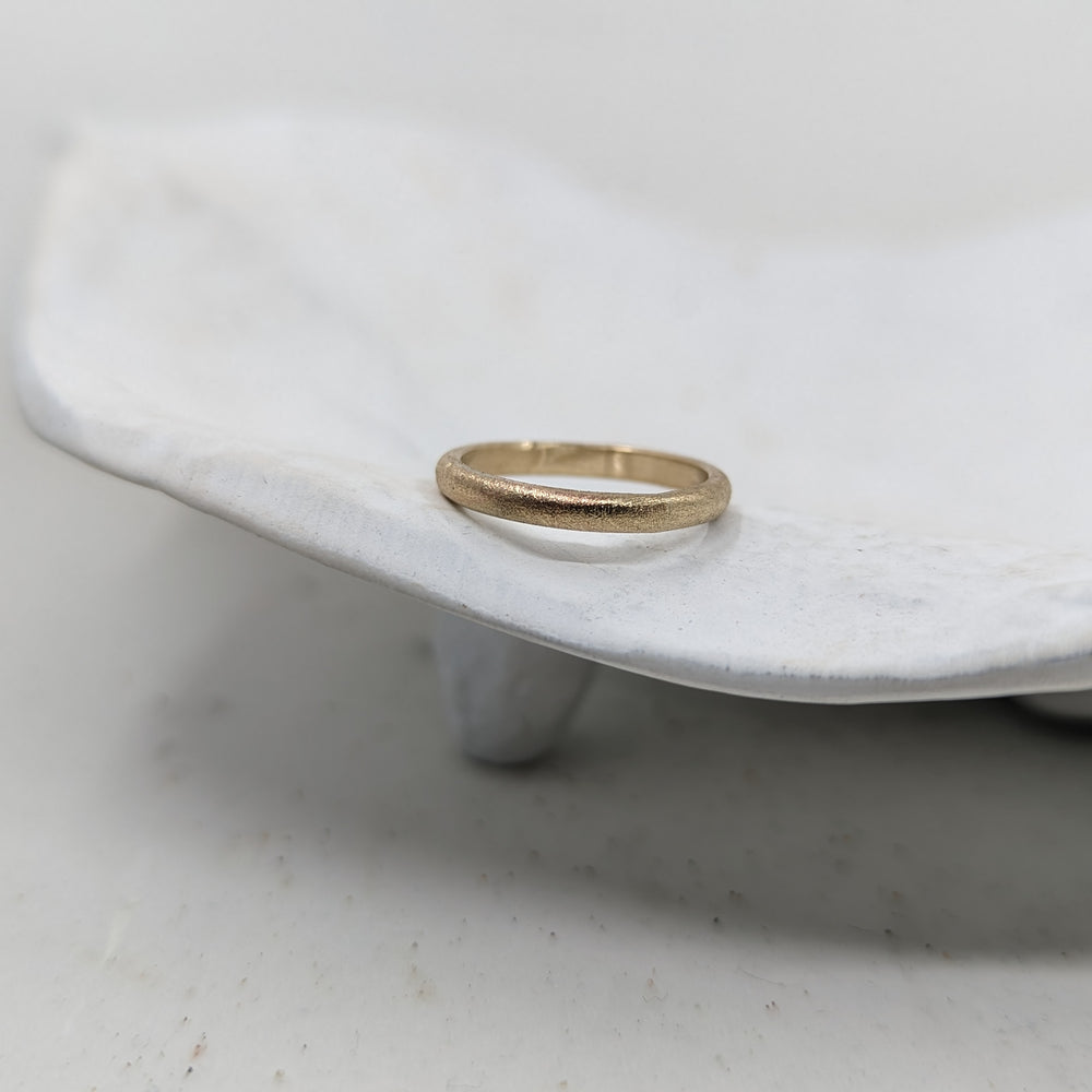 2.3 Frosted Light Wedding Band | 9k yellow gold - MILLY MAUNDER
