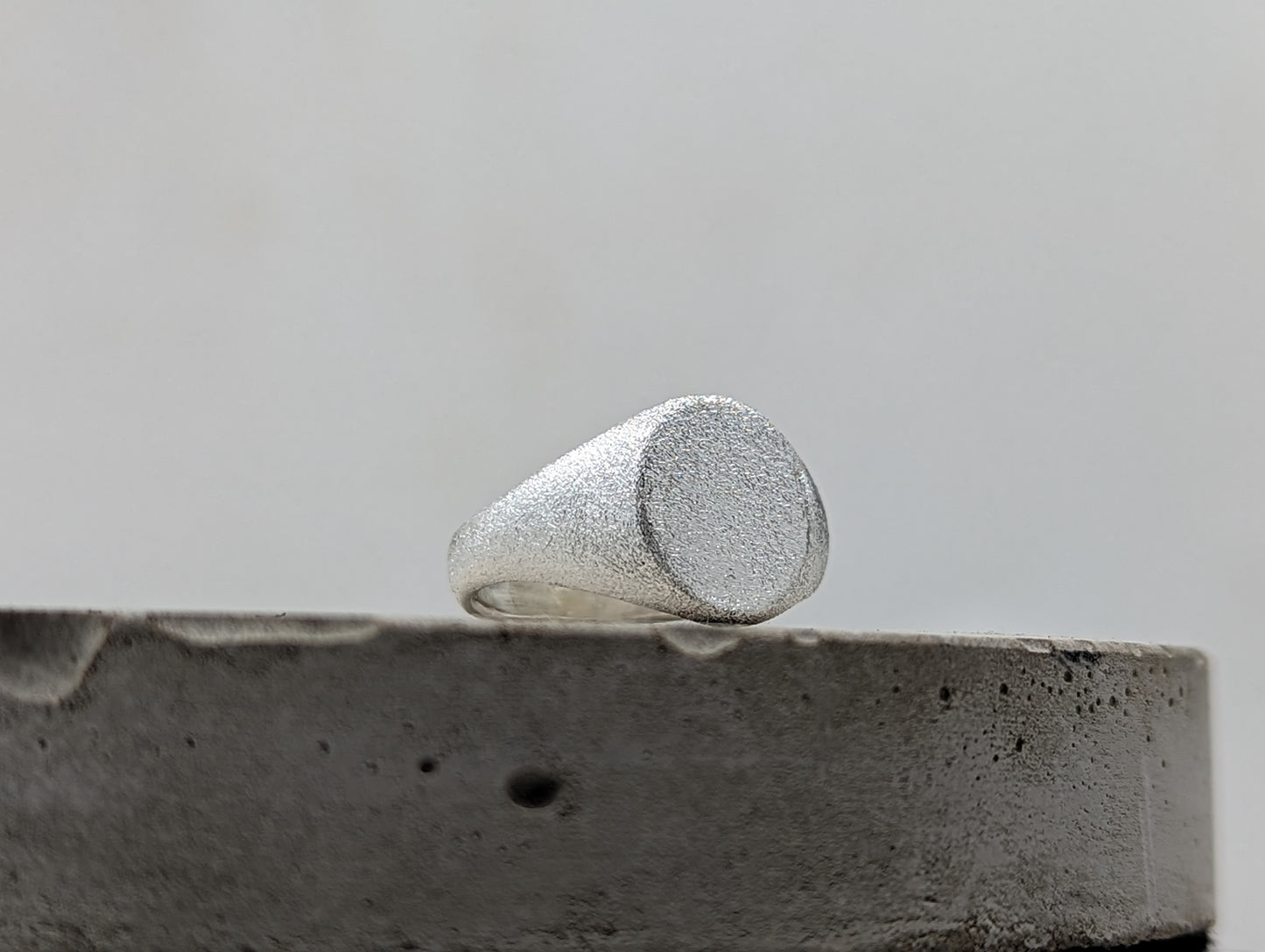 Frosted Oval Ladies Signet ring | Sterling silver 100% recycled